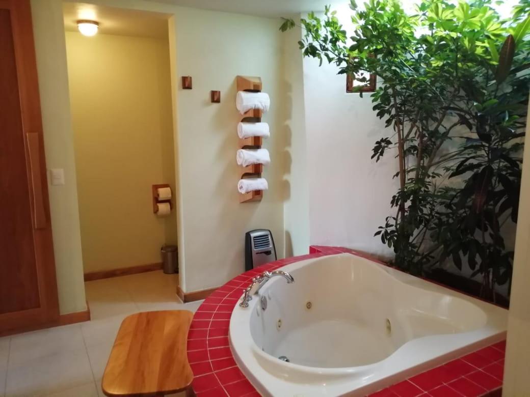 Casa Tsaya Hotel Boutique Bernal Esterno foto